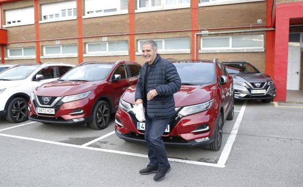 Herrera, esta tarde, abandonando Mareo./ARNALDO GARCÍA