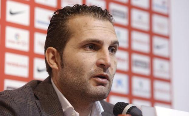 El entrenador del Sporting, Rubén Baraja. El entrenador del Sporting, Rubén Baraja.
