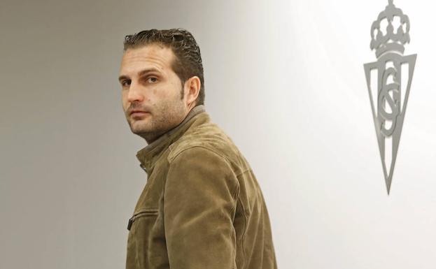Rubén Baraja, tras la rueda de prensa. /ARNALDO GARCÍA