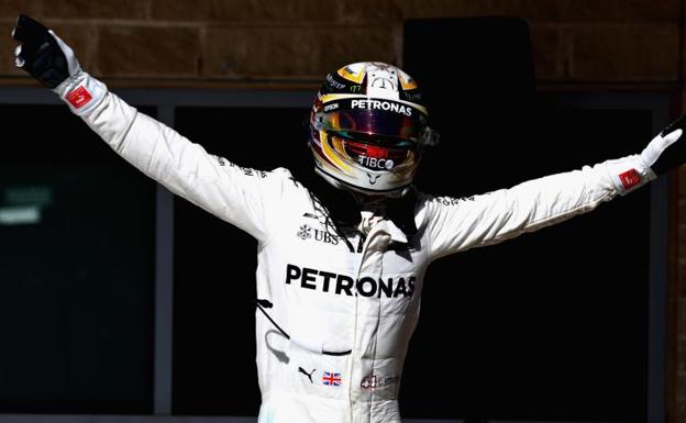 Lewis Hamilton celebra su victoria en Austin. /Afp