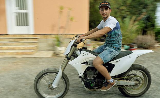 Juanfran Guevara anuncia su retirada del motociclismo a los 22 años Juanfran Guevara anuncia su retirada del motociclismo a los 22 años