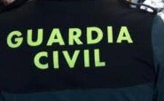 La Guardia Civil requisa pornografía infantil en dos viviendas asturianas