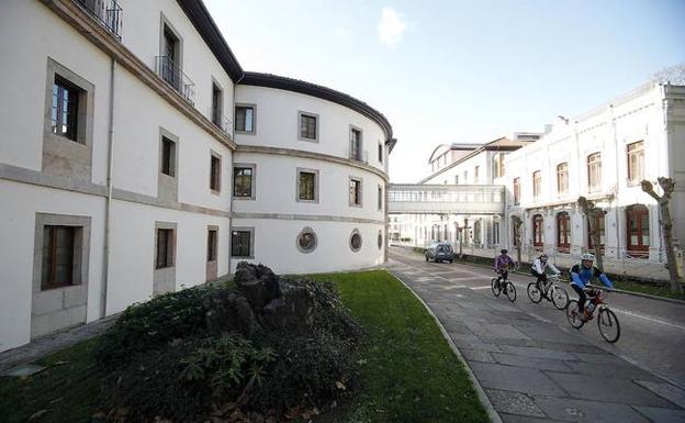 Las Caldas Villa Termal se muestra «preocupada» por la construcción de la planta de asfalto en Priorio Las Caldas Villa Termal se muestra «preocupada» por la construcción de la planta de asfalto en Priorio