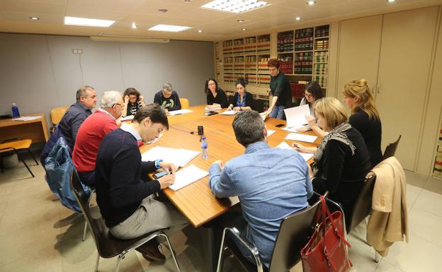 Los exconcejales del PP piden la comparencia de Cherines y de su hermano en la comisión del agua