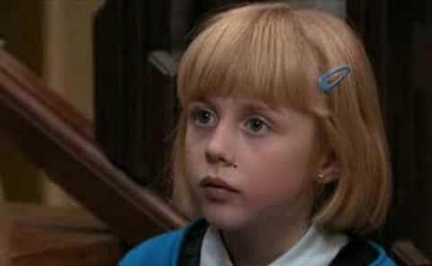 El sorprendente cambio físico de Evelyn, la niña de 'El Internado' El sorprendente cambio físico de Evelyn, la niña de 'El Internado'