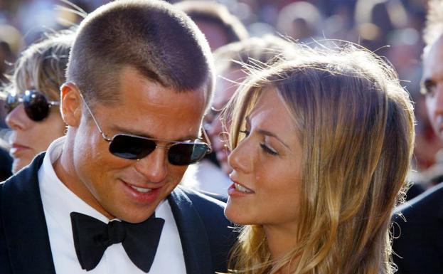 La mentira del beso entre Brad Pitt y Jennifer Aniston La mentira del beso entre Brad Pitt y Jennifer Aniston