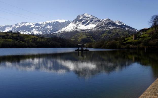 'Hugo' provocó en Asturias el mayor crecimiento de los pantanos del país 'Hugo' provocó en Asturias el mayor crecimiento de los pantanos del país
