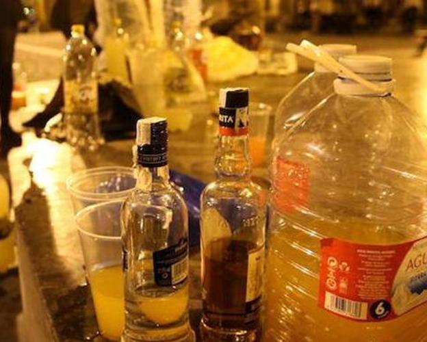 Catorce denuncias por vender alcohol a menores el año pasado