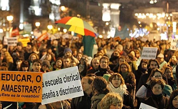 El Constitucional avala que los colegios que segregan por sexo reciban dinero público