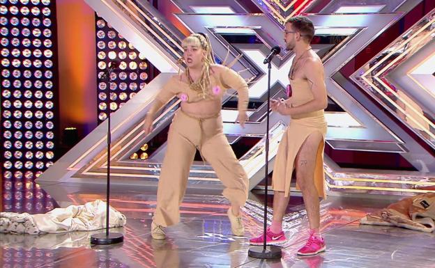 ‘Cómeme el donut’, la esperpéntica actuación que dejó sin palabras al jurado de 'Factor X' ‘Cómeme el donut’, la esperpéntica actuación que dejó sin palabras al jurado de 'Factor X'