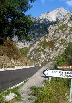 El entorno de las localidades de San Esteban de Cuñaba y Cuñaba, en Peñamellera Baja, podrían estar pronto dentro del Parque Nacional de los Picos de Europa. / N. A./