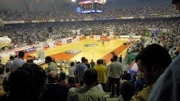 El Palacio de Deportes, lleno en un partido de la ACB en 2001. / P. CITOULA/