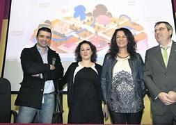 Juan Carlos Campo, Dolores Fernández, Begoña Pane e Hilario López, en el Aula Magna. :: JORGE PETEIRO/