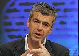 Luis Olay: «La supervivencia global por cáncer en Asturias ronda el 55%»