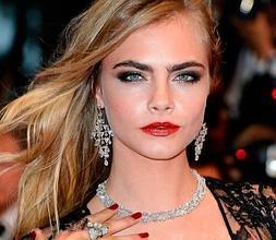 Cara Delevingne, la nueva Kate Moss se pasa al cine