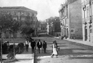 Calle de Ruiz Gómez desde la plaza de la Pescadería. ::
ARCHIVO NARDO VILLABOY./