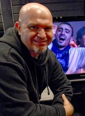 Carlos de Castro, guitarrista fundador del grupo Barón Rojo. ::
LVA/