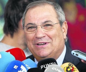 El seleccionador nacional, ayer, en Las Rozas. :: EFE/