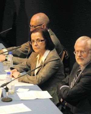 Ana Cano ofreció su tradicional discurso. :: JESÚS DÍAZ/