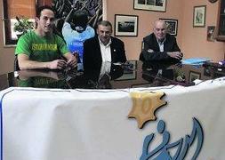 Adrián Díaz, Emilio García Longo y Ángel Naval. :: N. A./