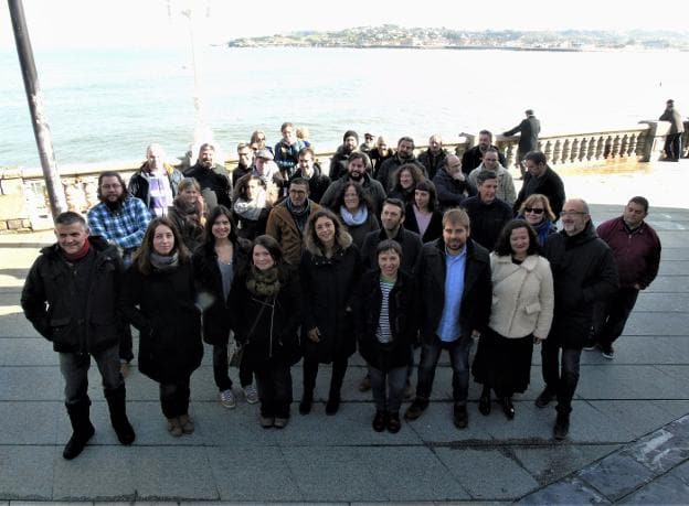 Encuentro municipalista de Podemos, ayer en Gijón. / E. C.