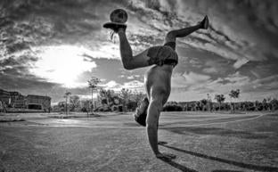 Los asturianos recuperan las calles tras siete semanas de confinamiento