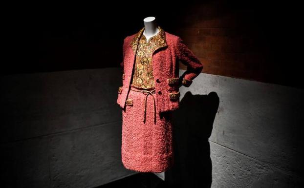 Los 3 diseños que reinventaron la moda femenina gracias a Coco Chanel |  paredro.com