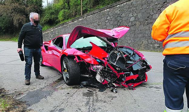 El Piloto Cohete Suarez Choca Con Un Ferrari En Soto Del Barco El Comercio