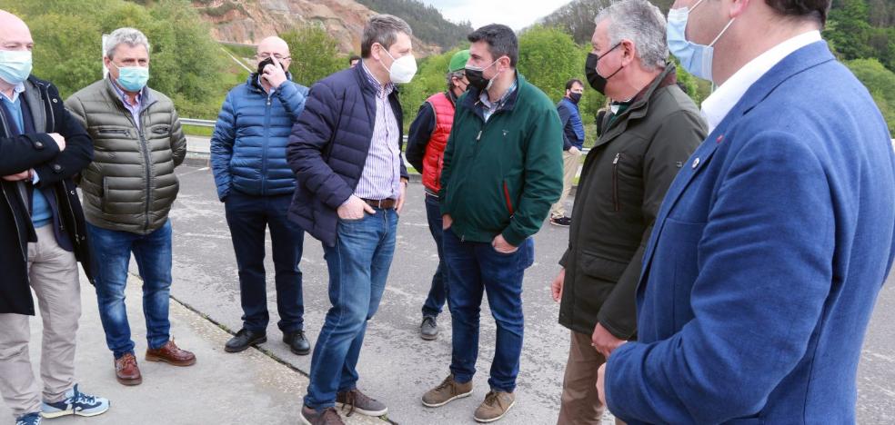 Feito sostiene que el 'bypass' del argayo de Salas «se podría haber ejecutado en un mes» - Vimarsana News