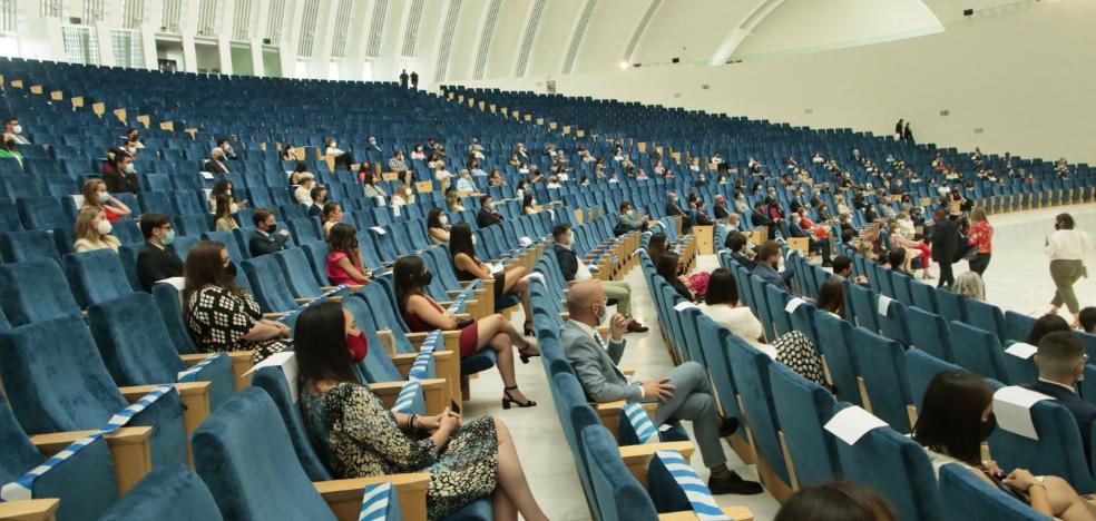 Barbón insta a los universitarios a someterse al cribado masivo de covid - Vimarsana News