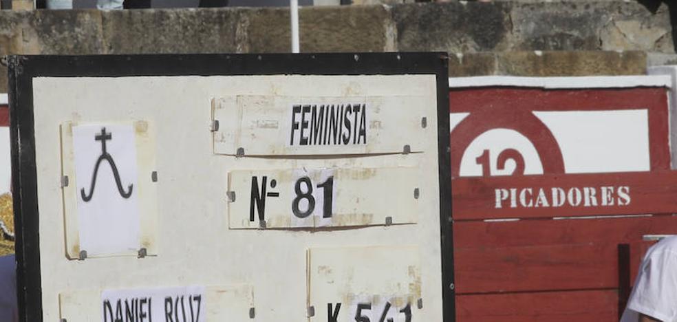 La alcaldesa, los partidos, los hosteleros, los taurinos: intensa polémica por los toros en Gijón - Vimarsana News