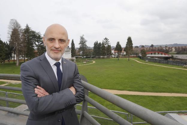 Group president Antonio Corripio in front of the La Torriente estate acquired by the club in 2019.  / ARNALDO GARCÍA
