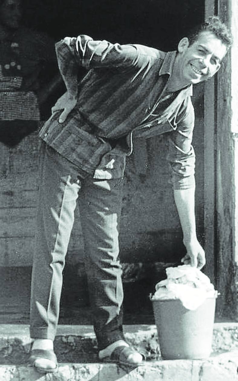 La estatua de Rambal cobra forma | El Comercio