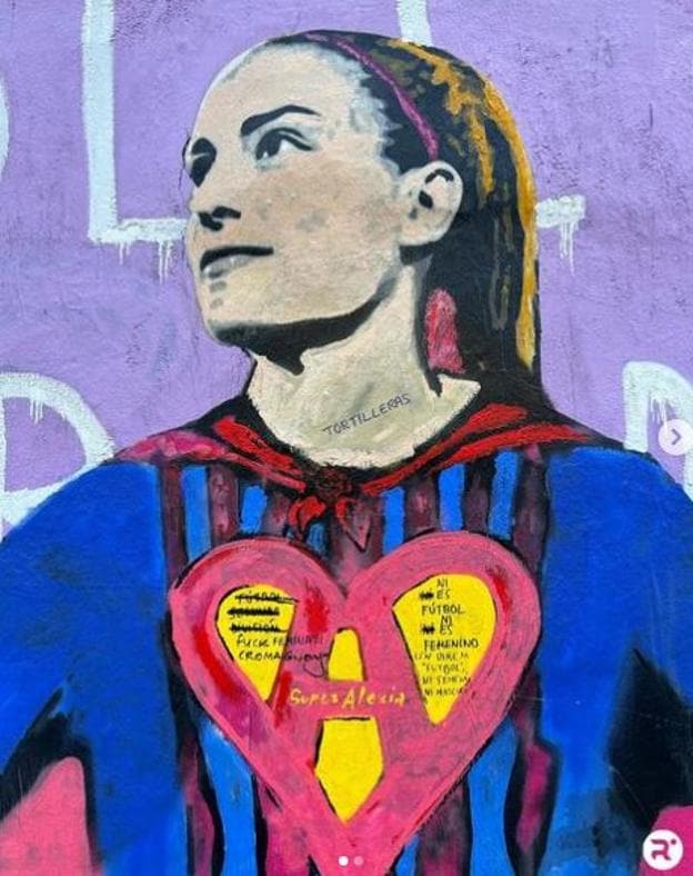 Las vergonzosas pintadas en el mural de Alexia Putellas: «Tortillera, feminazi, no es ni fútbol...»